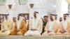 ညီညွတ်သောအာရပ်စော်ဘွားများပြည်ထောင်စု UAE ဒုသမ္မတ HH Sheikh Mansour bin Zayed Al Nahyan နဲ့ သမ္မတ HH Sheikh Mohamed bin Zayed Al Nahyan တို့ကို အဘူဒါဘီမြို့ရှိ Sheikh Zayed ဗလီကြီးအတွင်း အစ်နေ့ဝတ်ပြုဆုတောင်းနေတာကိုတွေ့ရစဉ် (ဇွန် ၂၈၊ ၂၀၂၃)