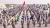 사열 중인 이슬람혁명수비대(IRGC) 대원들의 모습. (자료화면)