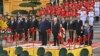 ប្រធានាធិបតីចិនលោក Xi Jinping និងអគ្គលេខាធិការគណបក្សកុម្មុយនីស្តវៀតណាមលោក Nguyen Phu Trong ចូលរួមពិធីស្វាគមន៍មេដឹកនាំចិន នៅវិមានប្រធានាធិបតី ក្នុងទីក្រុងហាណូយ ប្រទេសវៀតណាម កាលពីថ្ងៃទី១២ ខែធ្នូ ឆ្នាំ២០២៣។