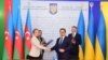 Hikmət Cavadov və Tamila Musayeva (Mənbə: Ukraynanın Azərbaycandakı səfirliyi)