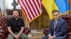 "Я прихильник цього", – спікер Палати представників Майк Джонсон про зняття обмежень з української армії. Відео