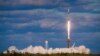Satelit mata-mata militer kedua Korea Selatan lepas landas dari Kennedy Space Center di Cape Canaveral, Florida, Minggu, 7 April 2024. (Kementerian Pertahanan Korea Selatan via AP)