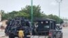 Une forte présence sécuritaire reste visible dans les rues dans tout le pays, Abuja, le 5 août 2024, Gilbert Tamba.