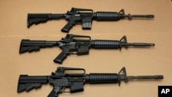 Автоматичні рушниці зразка AR-15