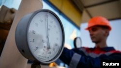 Архівне фото: Компресорна станція на газопроводі, Ужгород, Україна