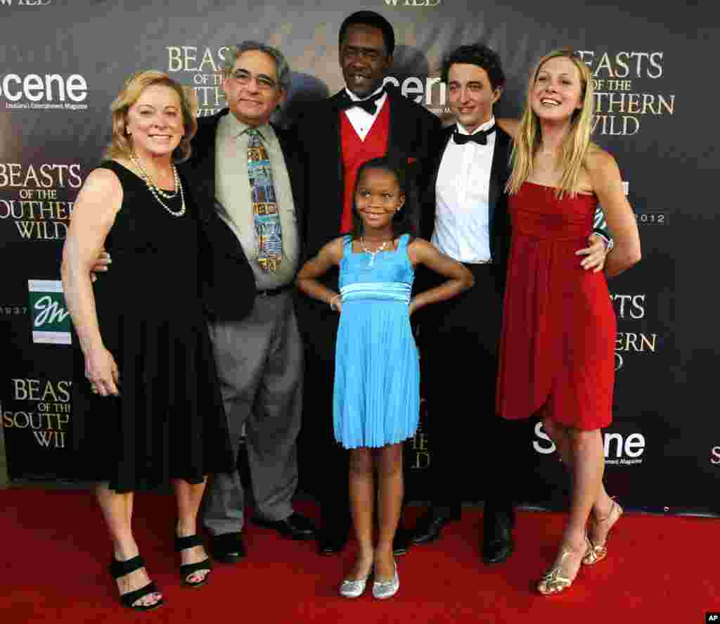 Актори фільму "Звірі дикого півдня" (Beasts Of The Southern Wild) та керівники "Fox Searchlight" перед прем'єрою фільму.