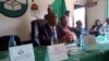 Le secrétaire général du SDF face à la presse à Yaoundé, le 13 décembre 2017. (VOA/Emmanuel Jules Ntap)