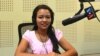 កញ្ញា នៅ សំ អតីត​ពលករ​ចំណាកស្រុក​និង​លោកស្រី មូរ សុខហួរ អ្នក​តំណាងរាស្ត្រ​ទទួល​បន្ទុក​ស្រ្តី កុមារ និង​ពលករ​ចំណាកស្រុក​នៃ​គណបក្ស​សង្គ្រោះជាតិ​ ចូល​រួម​ពិភាក្សា​អំពី​«កត្តា​ដែល​នាំ​ឱ្យ​ស្ត្រី​ធ្វើ​ចំណាកស្រុក​ និង​បញ្ហា​ប្រឈម​របស់​ស្រ្តី​នៅ​ក្នុង​ស្រុក​និង​ក្រៅ​ស្រុក» នៅ​ក្នុង​កម្មវិធី​ Hello VOA កាល​ពី​ថ្ងៃ​ព្រហស្បតិ៍​ទី​២៦ ខែ​វិច្ឆិកា ឆ្នាំ​២០១៥។ (លឹម សុធី/VOA)