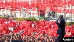 Kemal Kilicdaroglu, kandidati kryesor i opozitës në zgjedhjet presidenciale