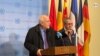 Riyad Mansur, embajador de la Autoridad Palestina, ante la ONU, anuncia visita del mandatario Mahmud Abbas a ese organismo mundial ante el reciente anuncio de un acuerdo de paz con Israel. Foto: Celia Mendoza/VOA.
