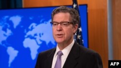 美国国际宗教自由无任所大使萨姆·布朗巴克（资料照片）