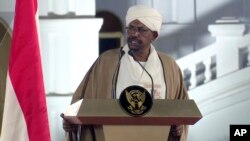 shugaban Sudan, Omar Al Bashir yayin wani jawabi da ya yi a ranar 22 ga watan Fabrairu daga fadar shugaban kasa