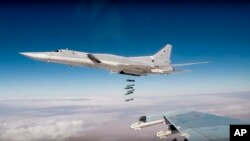 Російський літак бомбардує об’єкти на території Сирії