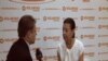 Antonieta Mendoza de López habla desde Caracas con la Voz de América.