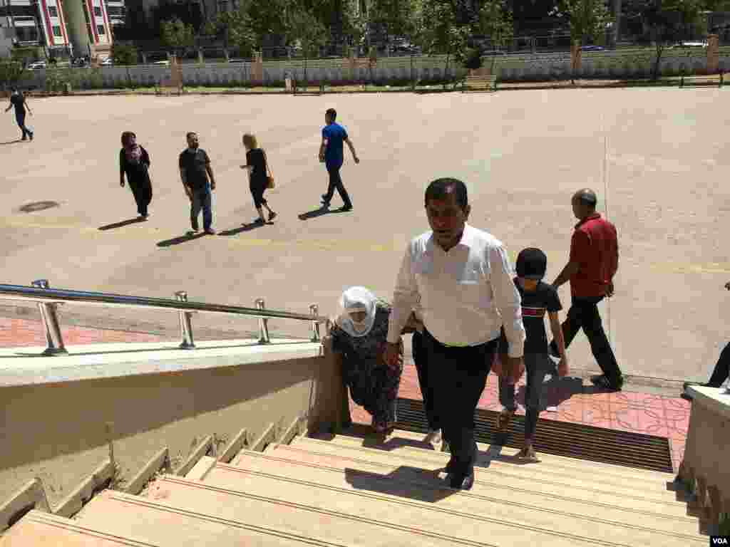 Wêne ji Hilbijartinên Tirkiyê yên 24î Hezîranê de