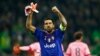 Buffon Gantung Sarung Tangan setelah 28 Tahun Berkiprah 