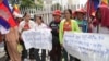 Protestors from Koh Kong province ​gather in front of the National Assembly to lodge complaints about alleged land grabbing by two sugar plantation firms, Thursday August 04, 2016. (Leng Len/VOA Khmer)