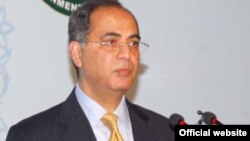 معظم احمد خان