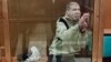 Стівен Хаббард, громадянин США, якого у Росії звинувачують у тому, що він воював як найманець в Україні. Суд у Москві, 7 жовтня 2024 року. (Прес-служба Московського міського суду через AP)