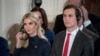 Cô Ivanka Trump cùng chồng ông Jared Kushner tại cuộc họp báo chung giữa Tổng Thống Donald Trump và Thủ tướng Đức Angela Merkel ngày 17/3/2017.