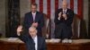 Perdana Menteri Israel Benjamin Netanyahu melambai setelah menyampaikan pidatonya pada rapat paripurna Kongres AS pada 3 Maret 2015 di US Capitol di Washington, DC. (Foto: AFP)