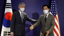 VOA Asia - More talk, less bullets