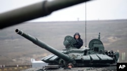 Навчання російських військовиків неподалік Ростова, 14 грудня 2021 (AP)