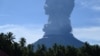Gunung Ibu memuntahkan asap tebal di Provinsi Maluku Utara. (Foto: PVMBG via AFP)