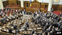 Прокуратура розслідуватиме бійку у Верховній Раді
