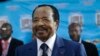Le président camerounais Paul Biya, attendant de voter lors des élections présidentielles le 7 octobre 2018, à Yaoundé, au Cameroun.