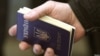 Кримчани відмовляються від російського громадянства 